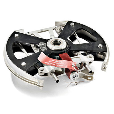 Cable tension regulator for aircraft